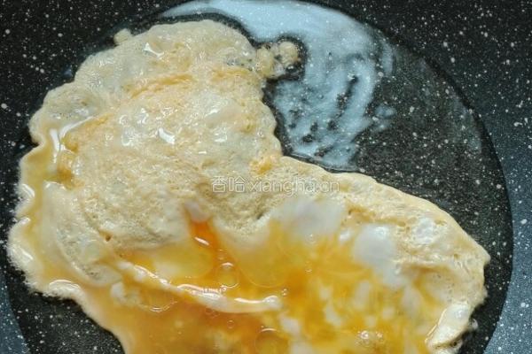 胡萝卜番茄炒鸡蛋的做法图解6