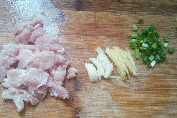 瘦肉海带汤的做法图解3