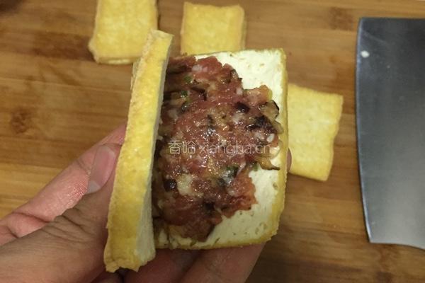 猪肉香菇酿豆腐的做法图解8