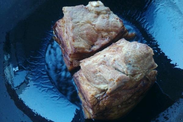 梅菜扣肉的做法图解3