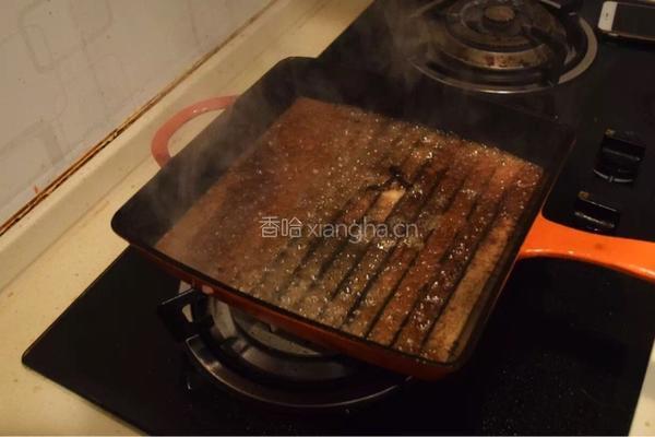 煎牛排的做法图解6