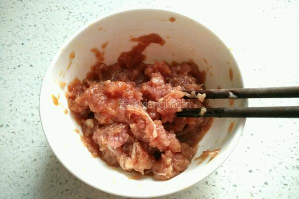 豌豆炒火腿的做法图解4