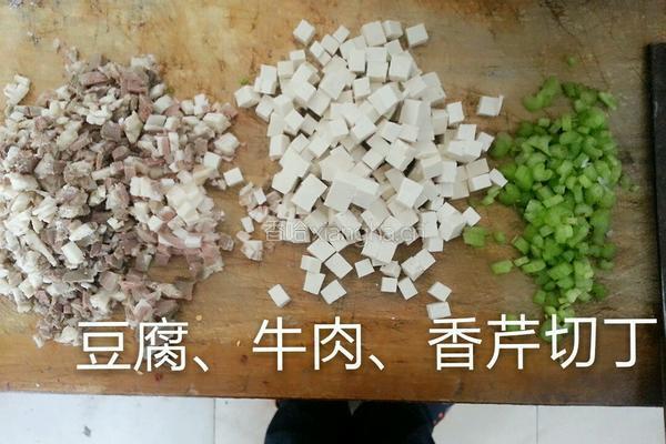 牛肉炸酱面的做法图解2