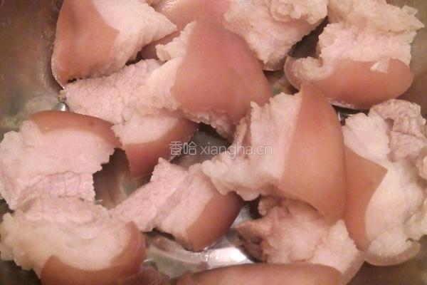 腿肉桂圆粥的做法图解2