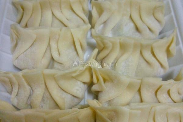 荠菜馅的饺子的做法图解4