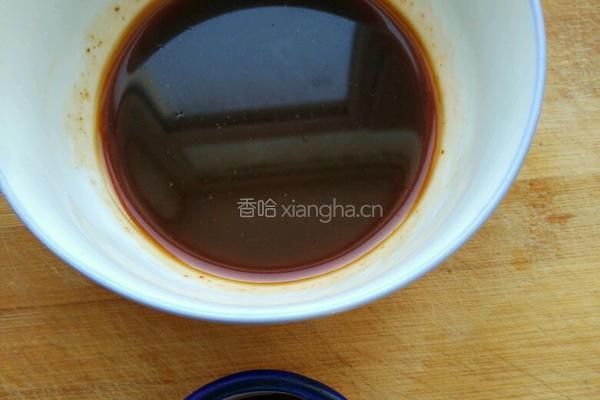 黑胡椒牛排的做法图解2