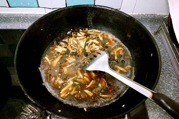 椴木菌菇卤的做法图解9