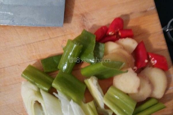 排骨炖土豆的做法图解3