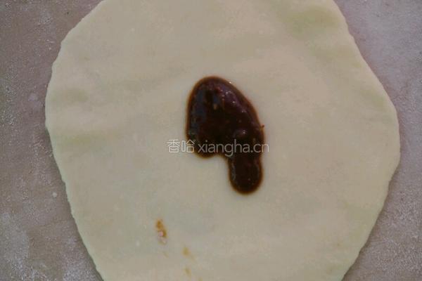 孜然黑椒酱饼的做法图解3