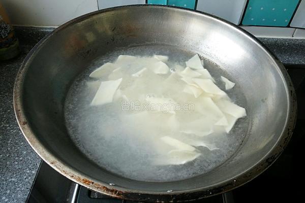 大盘鸡炒片的做法图解10