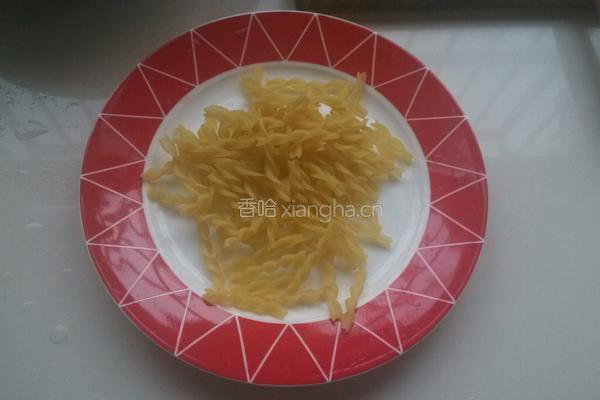 杂蔬通心粉的做法图解1