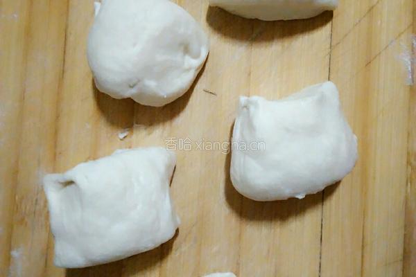 Q版豆沙包的做法图解7