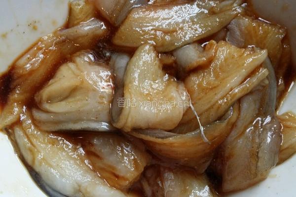 酸甜九肚鱼的做法图解3