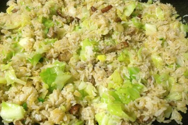 烧鸭丁包菜炒饭的做法图解10