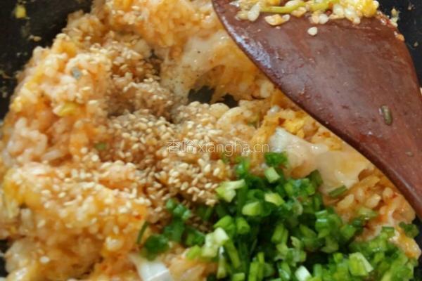 泡菜鸡蛋炒饭的做法图解5