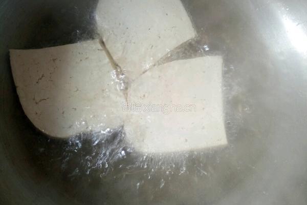 炸豆腐的做法图解2