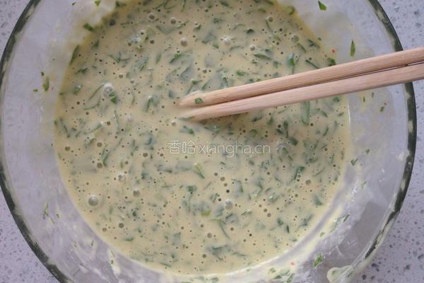 芹菜叶子鸡蛋饼的做法图解7