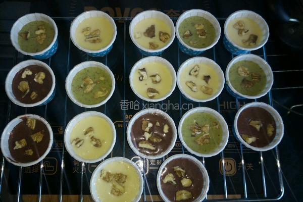 三色玛芬迷你纸杯蛋糕的做法图解7
