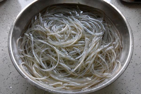 老坛泡菜肉末粉条(川味家常版)的做法图解2