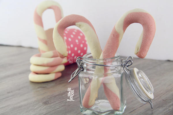  MerryChristmas教你简单快手圣诞拐杖﹠棒棒糖饼干 