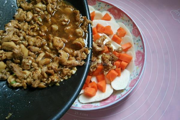 鸡肉蒸芋头的做法图解9
