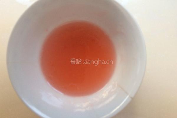 草莓慕斯蛋糕的做法图解2