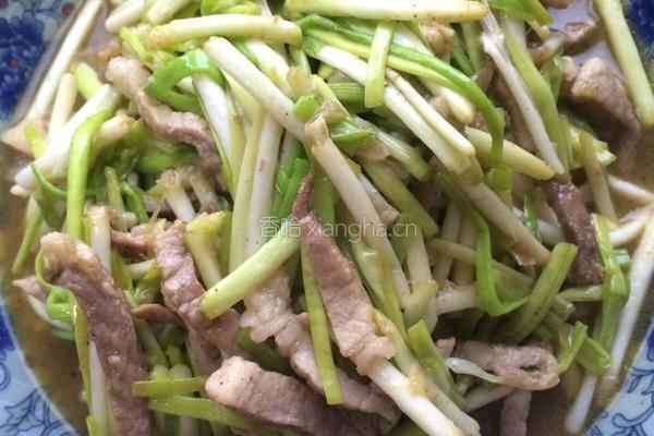 蒜苗炒肉丝的做法图解4
