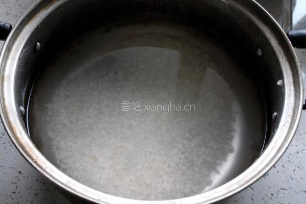 茯苓红糖坚果粥的做法图解2