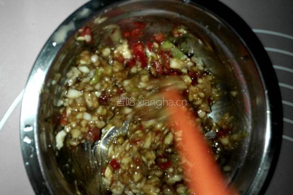 蒜蓉虾蒸粉丝的做法图解3