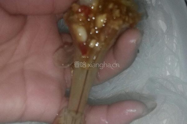 蒜蓉虾蒸粉丝的做法图解4