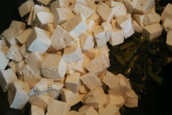 咸萝卜樱炖豆腐的做法图解7