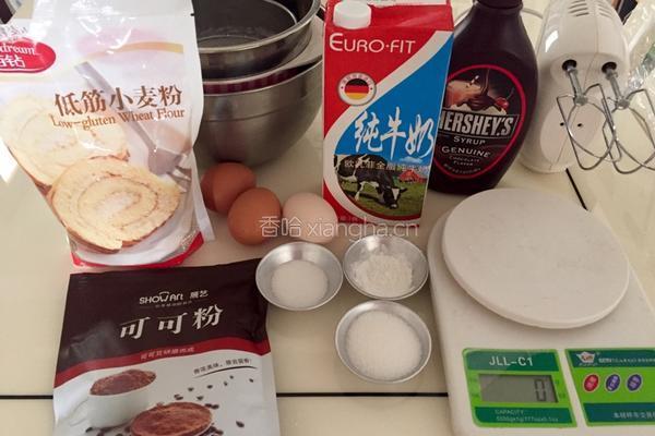 无油可可巧克力纸杯蛋糕的做法图解1