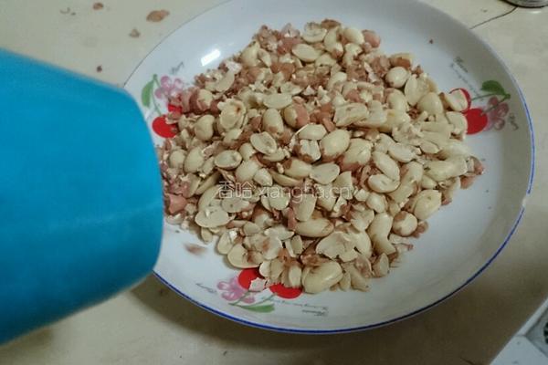 芝麻花生糖的做法图解6