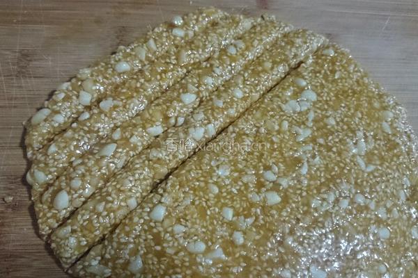 芝麻花生糖的做法图解18