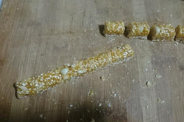 芝麻花生糖的做法图解19