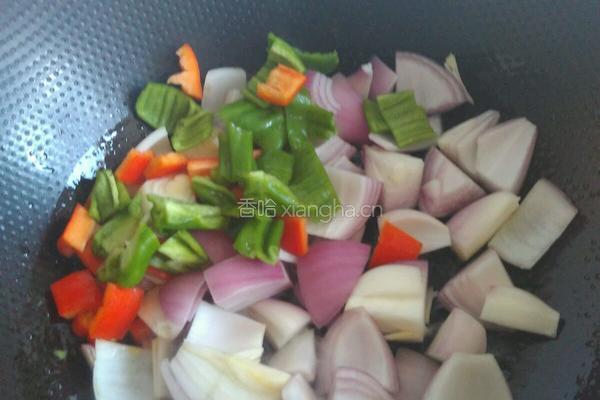 洋葱炒牛肉片的做法图解4