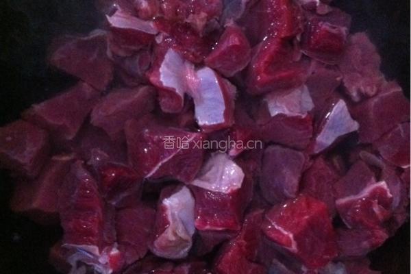 炖牛肉的做法图解2
