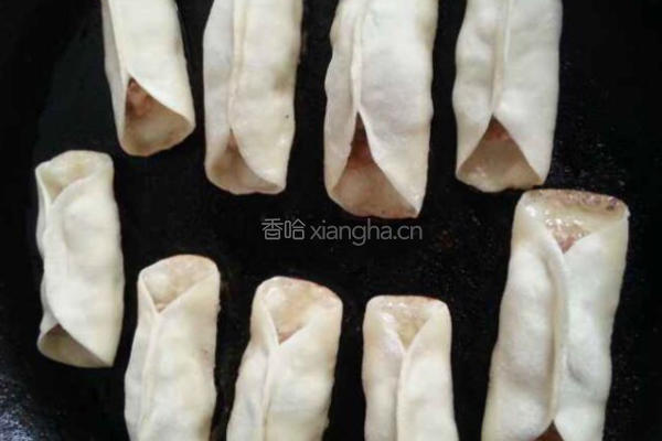 锅贴的做法图解6