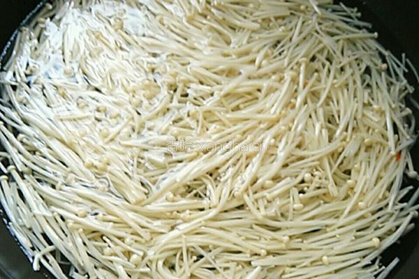 凉拌金针菇的做法图解8
