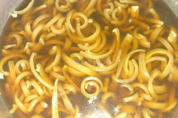 肉皮冻的做法图解12