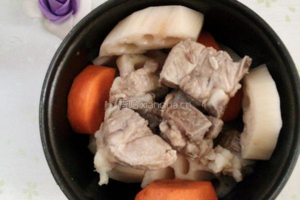 排骨莲藕汤的做法图解6