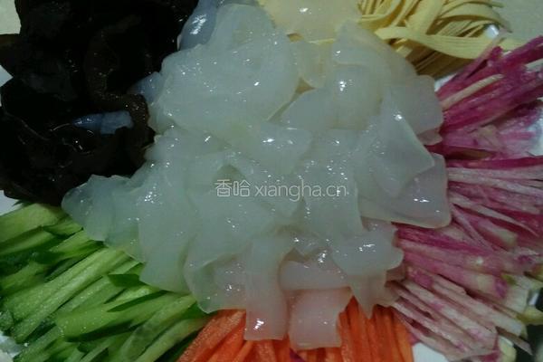 五彩拉皮的做法图解1