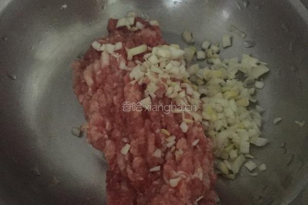香菇鲜肉小笼包的做法图解2