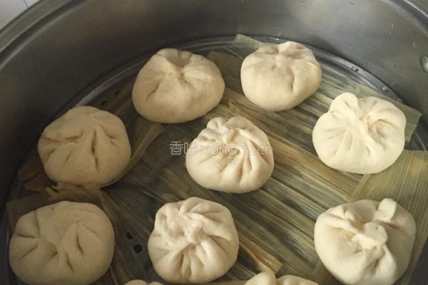香菇鲜肉小笼包的做法图解5