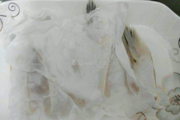 香煎三文鱼鳍的做法图解8
