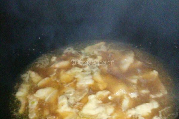 五花肉炖豆腐的做法图解3
