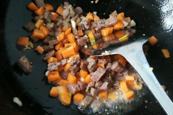 五香牛肉烧青豆的做法图解5
