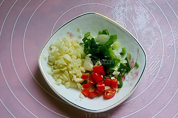 清炒豌豆苗的做法图解2