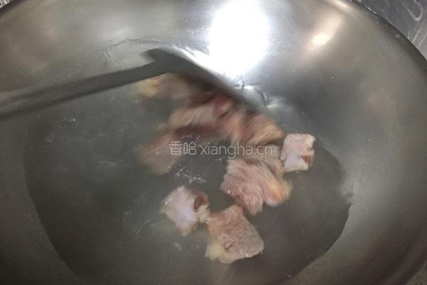 芹菜萝卜排骨汤的做法图解4