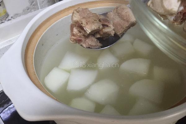 芹菜萝卜排骨汤的做法图解7